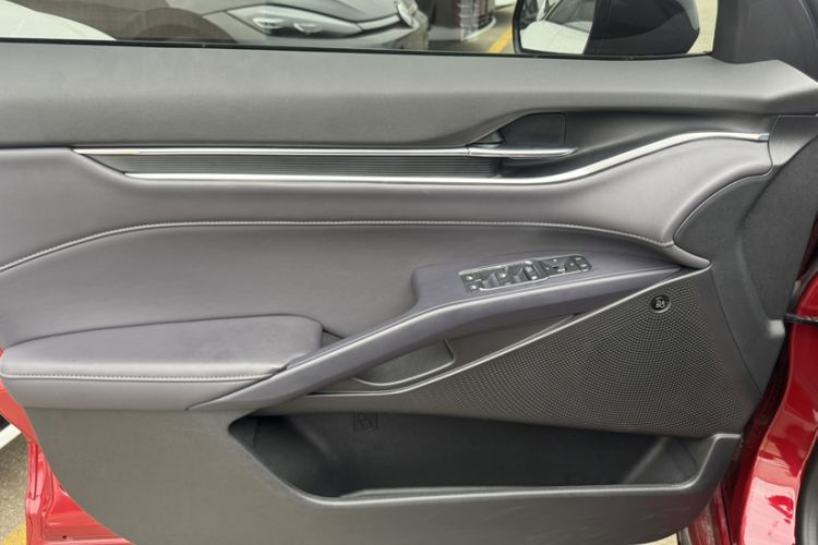 Used Ford Mondeo 2025 2.0T EcoBoost Ultimate Edition