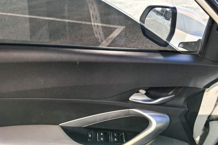 Used Baojun 510 2017 1.5L Manual Fashion Model