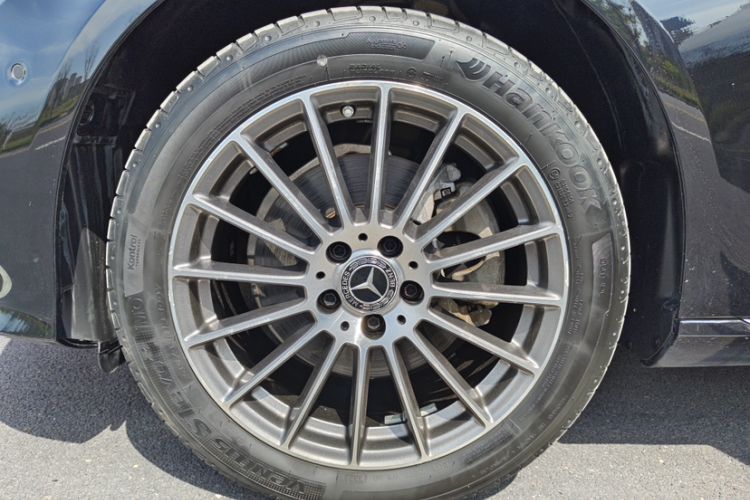 Used Mercedes-Benz E-Class 2021 E 260 L 4MATIC Exterior 7