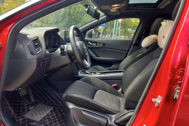 Used Mazda CX-4 2021 2.0L Automatic Two-Wheel Drive Blue Sky Dynamic Edition
