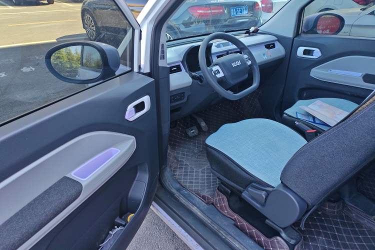 Used Chery New Energy QQ Ice Cream 2022 170km Sundae Phosphate Lithium-Ion