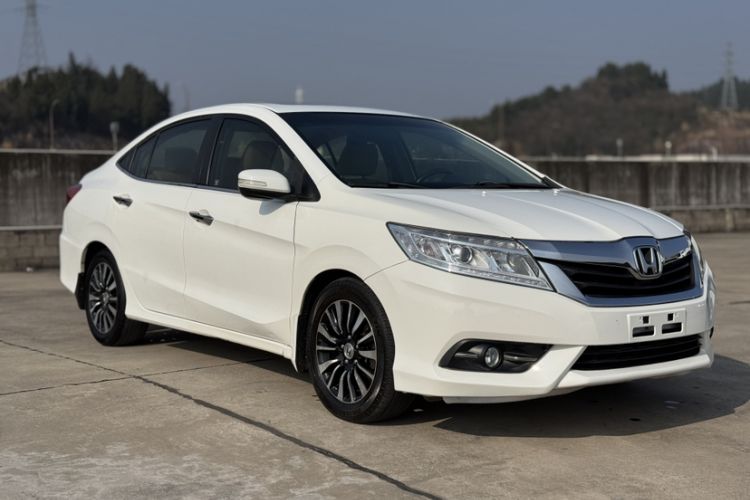 Used Honda Crider 2015 1.8L automatic luxury edition