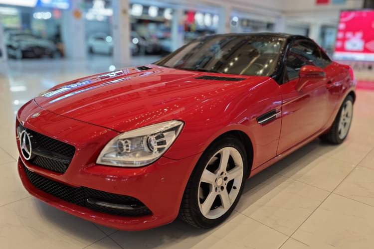 Used Mercedes-Benz SLK-Class 2011 SLK 200 Fashion Model
