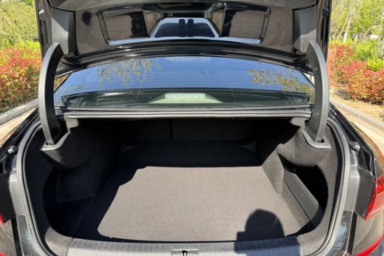 Used Volkswagen Passat 2023 Facelift 330TSI Luxury Edition