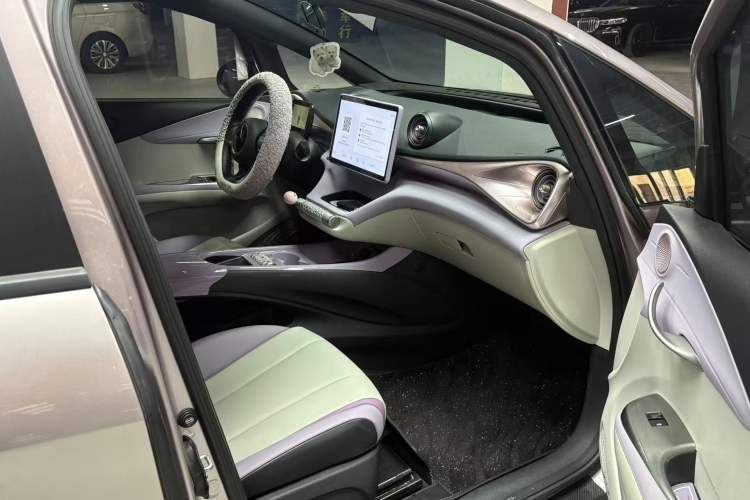 Used BYD Dolphin 2021 405 km Fashion Edition
