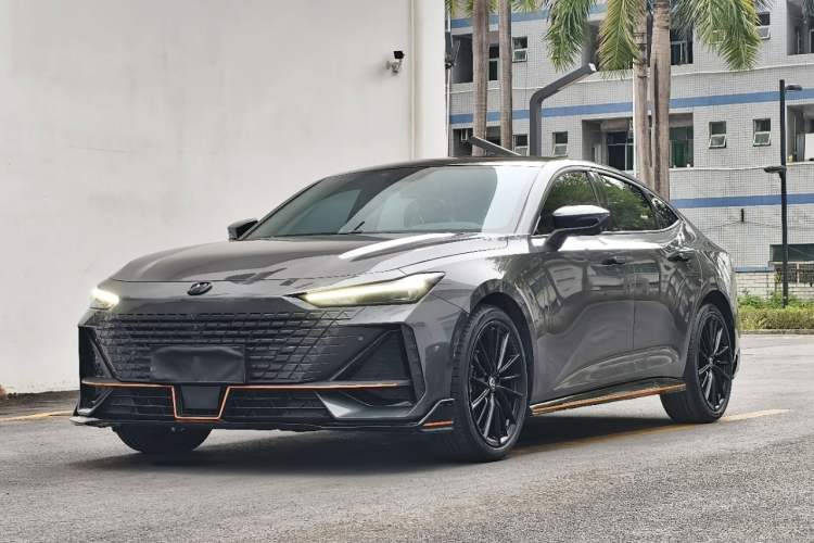 Used CHANGAN UNI-V 2022 1.5T Sport Edition