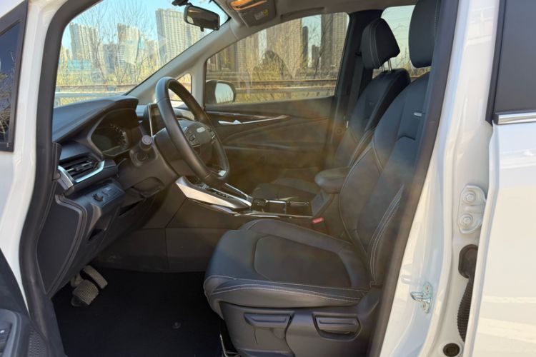 Used SAIC MAXUS G50 2022 1.5T Automatic Comfort Touring B
