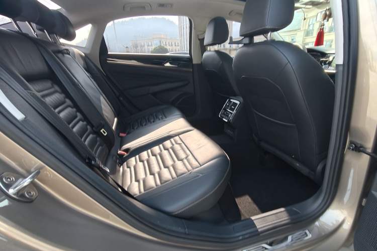 Used Volkswagen Passat 2019 330TSI Elite Edition China VI