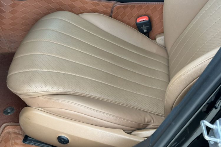 Used Mercedes-Benz E-Class 2024 E 300 L Stylish Model Interior 2