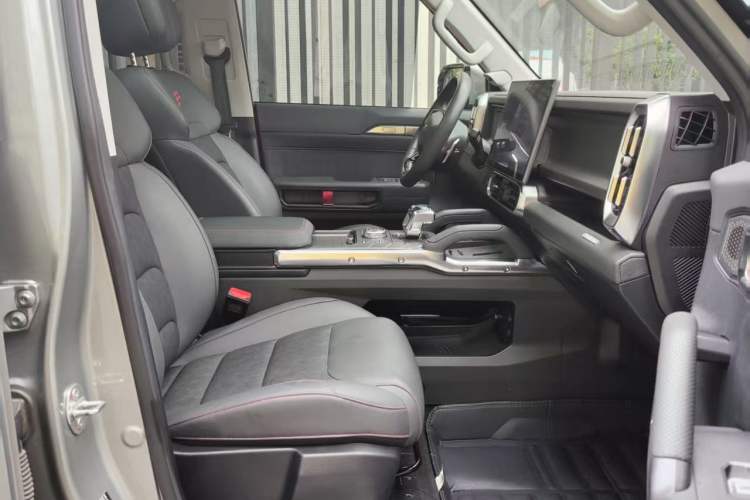 Used JETOUR Traveler 2023 2.0T Four-Wheel Drive Conqueror