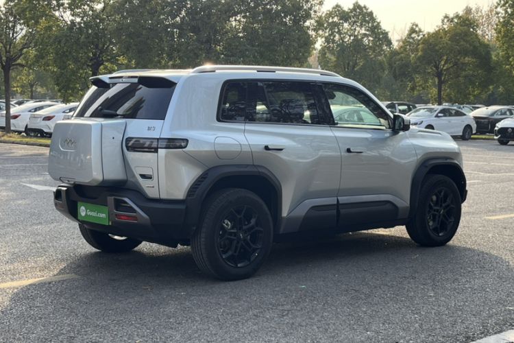 Used Formula Leopard Titanium 3 2025 501 km Range Rear-Wheel Drive Intelligent Driving Max Edition