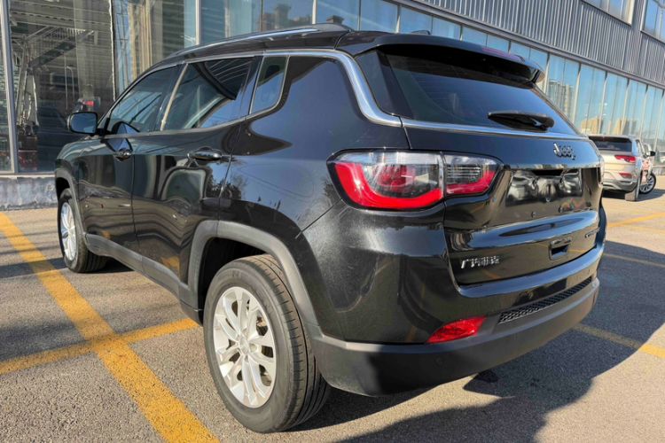 Used Jeep Compass 2021 220T Automatic Leading Edition Exterior 1