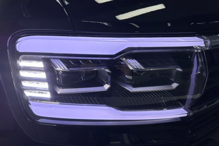 Used Formula Leopard Leopard 5 2023 Explore Edition
