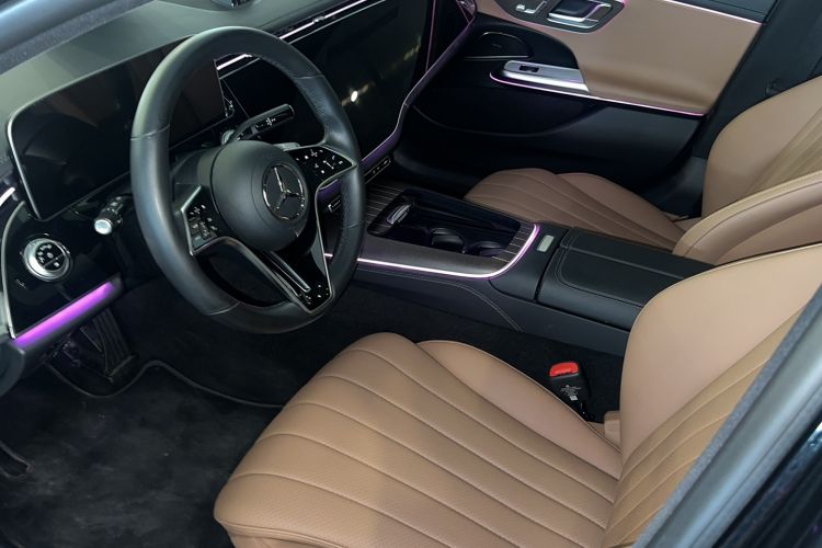 Used Mercedes-Benz E-Class New Energy 2024 E 350 e L Plug-in Hybrid Sedan
