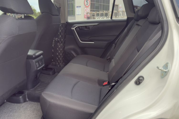 Used Toyota RAV4 2023 2.0L CVT Two-Wheel Drive Urban Edition Interior 3