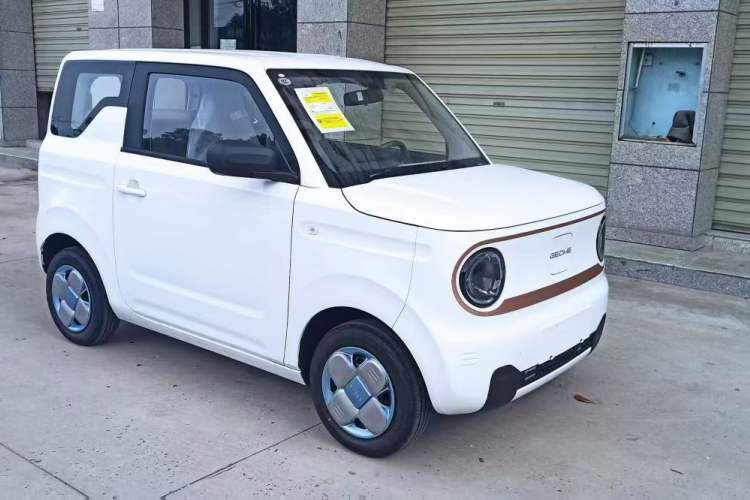 Used Geely Galaxy Panda 2024 Panda Mini 200km Endurance Bear
