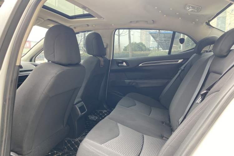 Used Citroen C4L 2015 1.8L Automatic Luxury Edition
