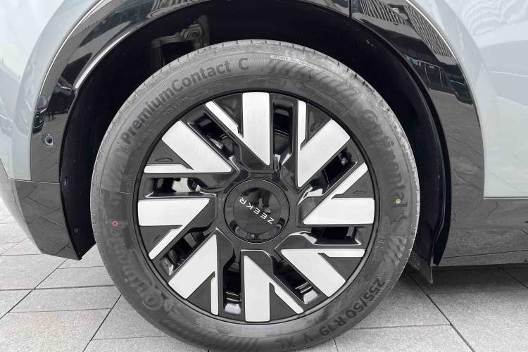 Used Zeekr MIX 2025 Long-Range Intelligent Driving Edition