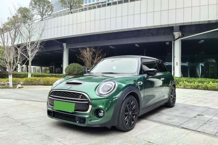 Used MINI MINI 2021 2.0T COOPER S Classic Edition