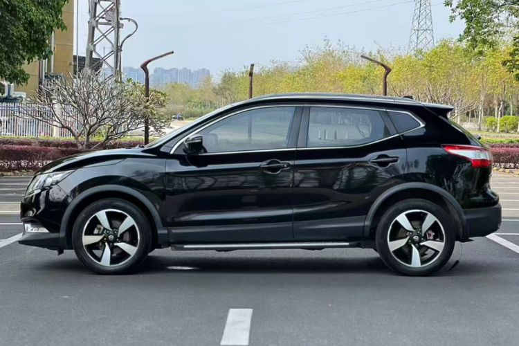 Used Nissan Qashqai 2017 2.0L CVT Luxury Edition China V Standard Exterior 5