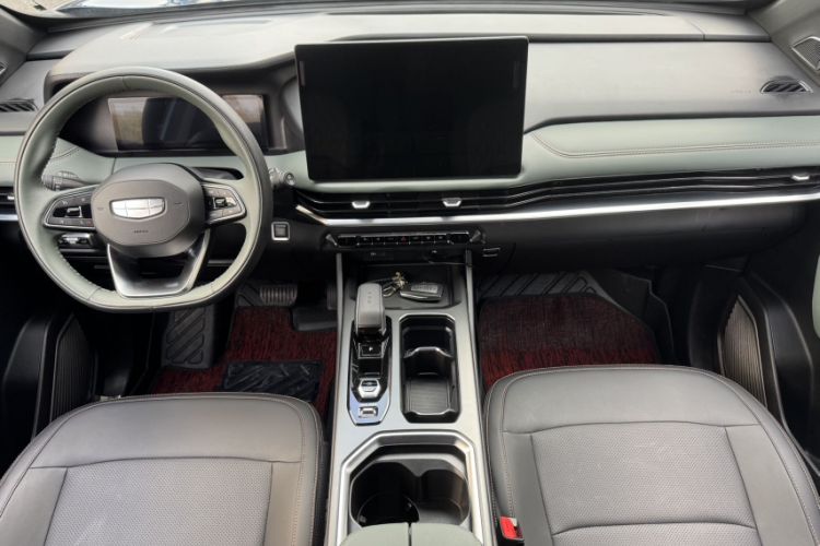 Used Geely Auto Haoyue L 2024 2.0T DCT Prestige Version
