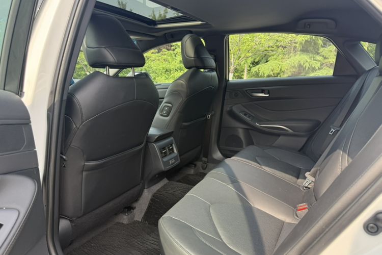 Used Toyota Avalon 2023 2.0L Luxury Edition
