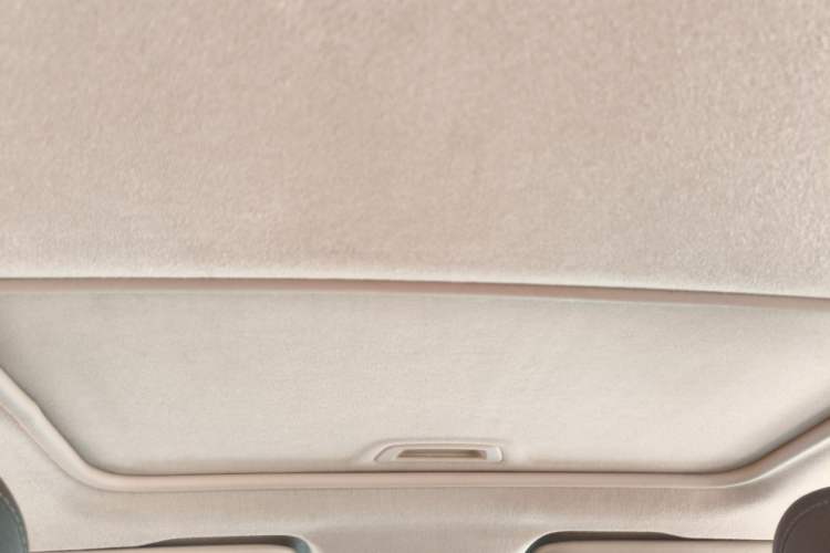 Used Chevrolet Cavalier 2018 320 Automatic Enjoyment Sunroof Edition