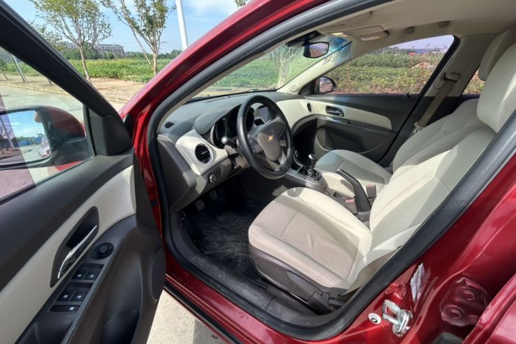 Used Chevrolet Cruze 2015 1.5L Classic SL MT