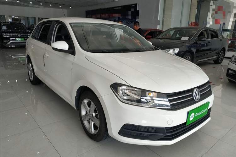 Used Volkswagen Santana 2015 Haval H6 1.6L Automatic Luxury Model