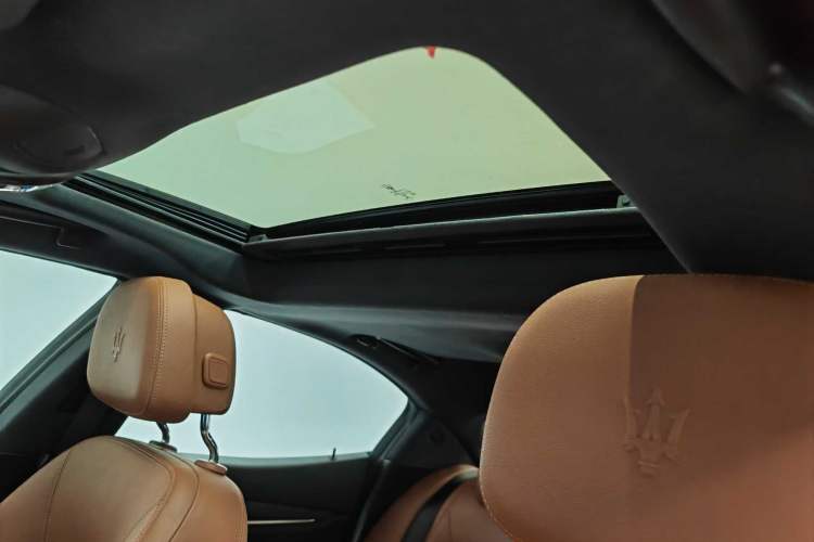 Used Maserati Ghibli 2018 3.0T Standard Edition
