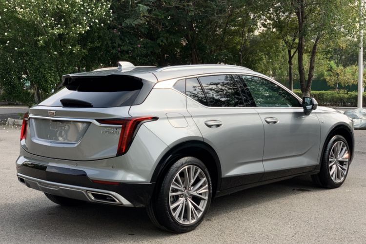 Used Cadillac GT4 2023 25T Prestige Version
