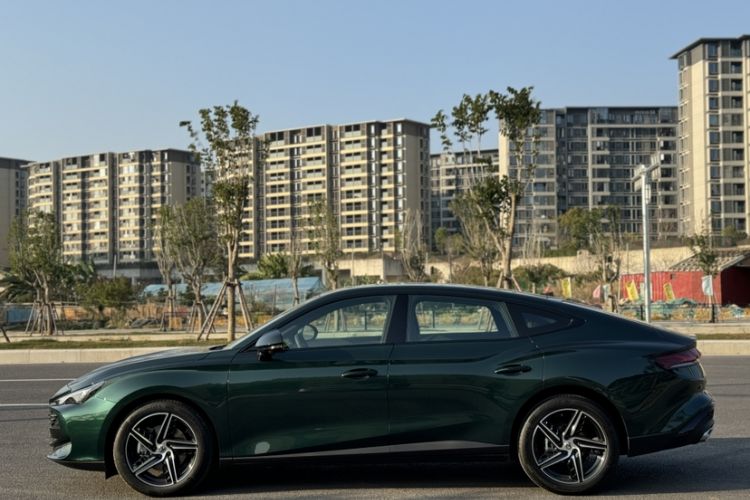 Used MG 7 2025 1.5T 300 DCT Luxury Edition