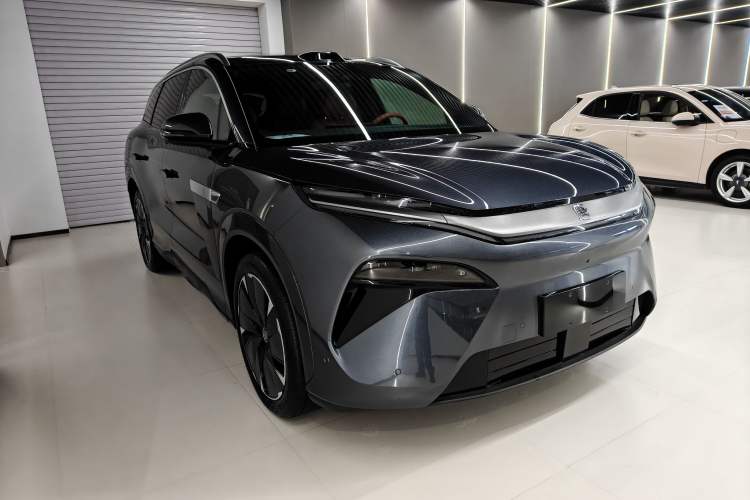 Used BYD Tang L 2025 EV 600KM All-Wheel-Drive LiDAR Flagship Model