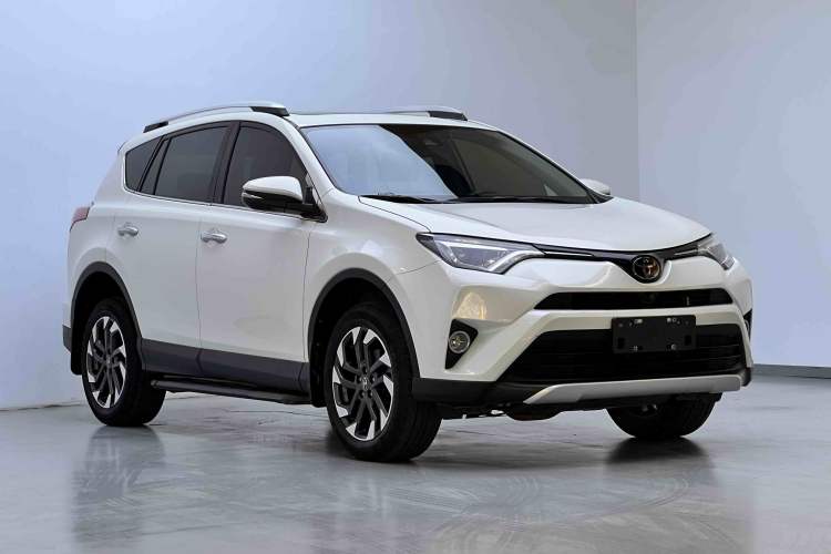 Used Toyota RAV4 2018 2.5L Automatic 4x4 Elite i Edition
