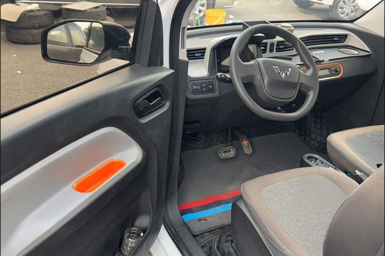 Used Wuling Hongguang MINIEV 2020 Freedom Version Lithium Iron Phosphate