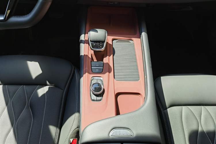 Used Chery Arrizo 8 2024 1.6T DCT Rui