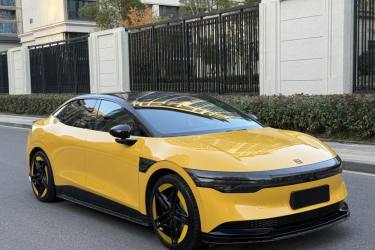 Used Zeekr 007 2024 Four-Wheel-Drive Performance Version 100 kWh
