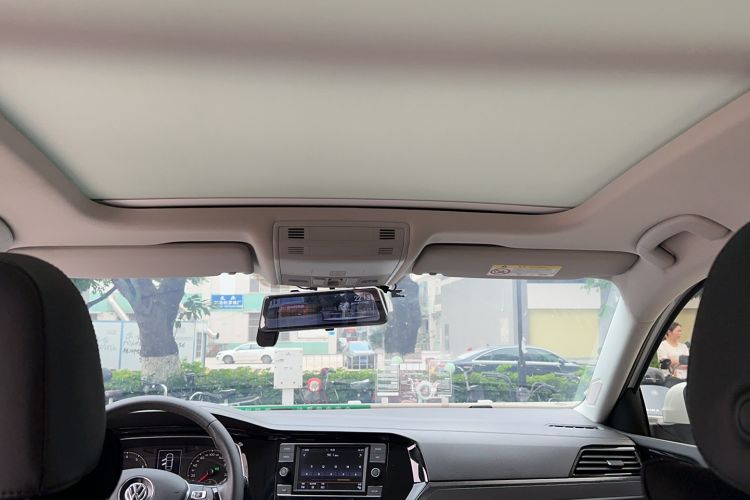 Used Volkswagen Sagitar 2020 280TSI DSG Comfort Version China VI Standard Headliner