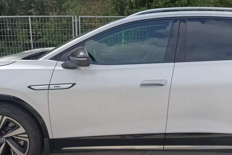 Used Volkswagen ID.6 CROZZ 2022 Long-Range PRO Edition Exterior 5