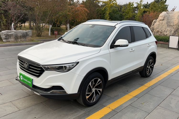 Used Bestune X40 2019 1.6L Automatic Luxury Version China V Emission Standard