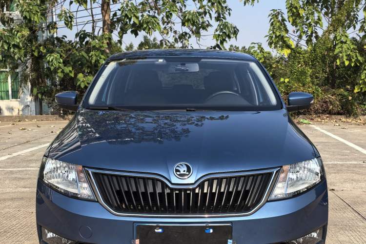 Used Skoda Rapid Spaceback 2018 1.6L Automatic Comfort Edition