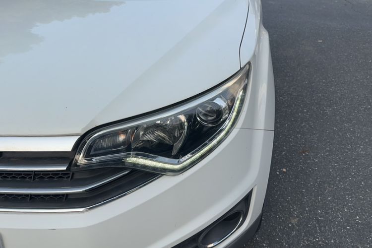 Used FAW Senya R7 2017 1.6L Automatic Smart Version