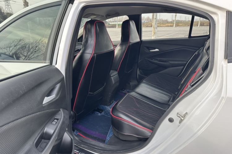 Used Chevrolet Cavalier 2022 325T Automatic Enjoyment Edition Interior 3