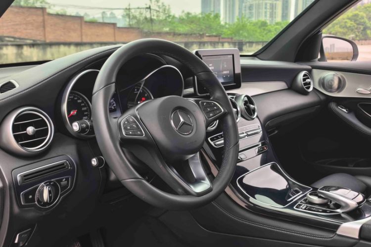 Used Mercedes-Benz GLC 2017 GLC 200 4MATIC
