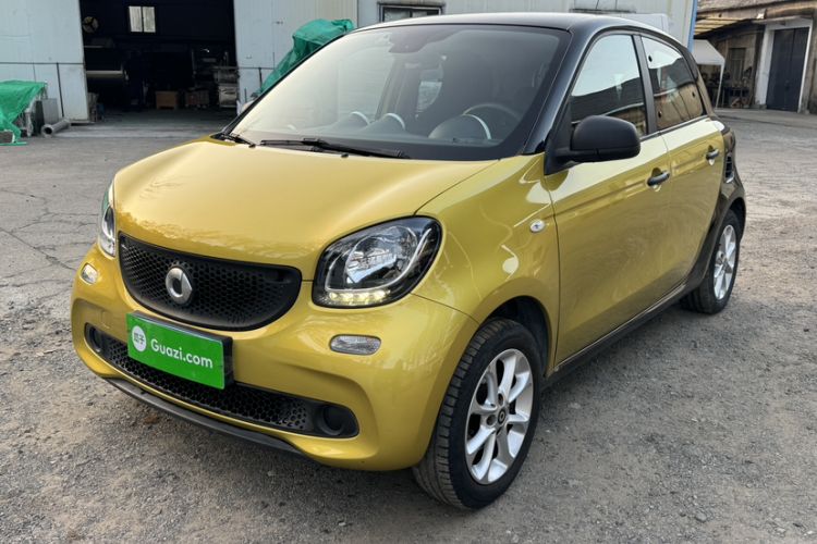 Used smart forfour 2016 1.0L 52 kW Dynamic Edition