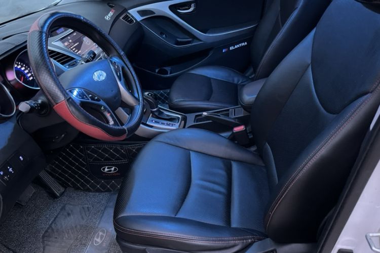 Used Hyundai Elantra (5th Generation / Langdong) 2016 1.6L Automatic Prestige Model