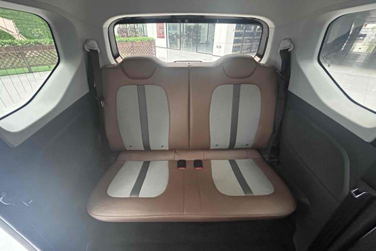 Used Wuling Hongguang MINIEV 2022 GAMEBOY 300km Enthusiast Model with Lithium Iron Phosphate