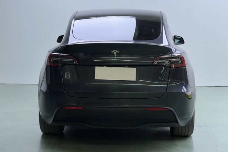 Used Tesla Model Y 2024 Rear-Wheel-Drive Version Exterior 3