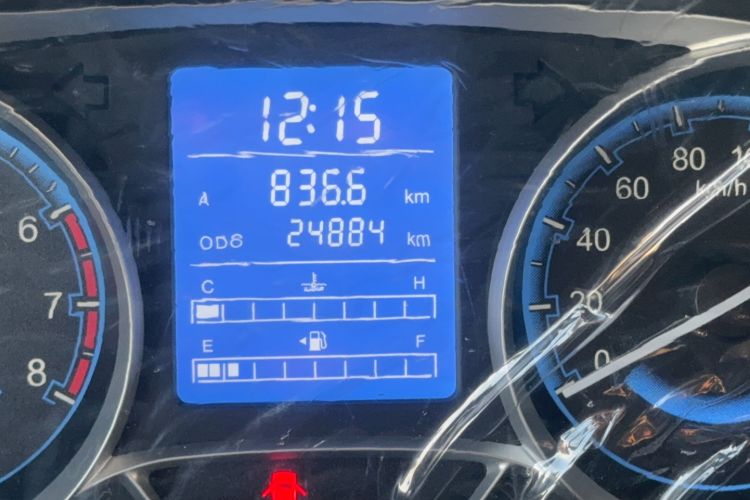 Used BAIC Changhe Wagon R X5 2019 1.4L Elite Edition Odometer Close Up