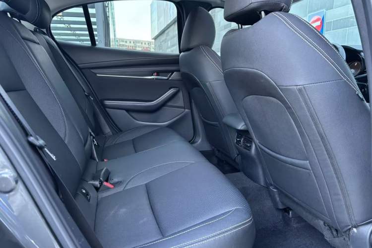 Used Mazda Mazda 3 Axela 2021 2.0L Automatic ZhiXuan Edition